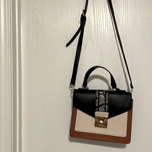 ALDO size Small to small medium shoulder bag or hand bag